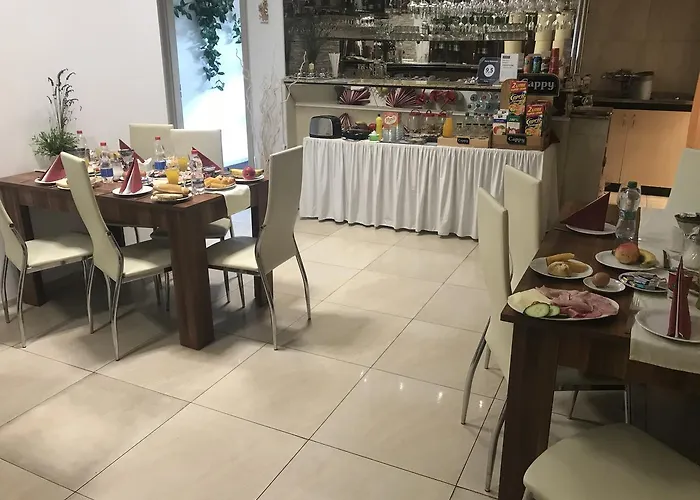 Bohemia 3*